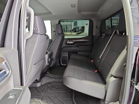 Used 2023 Chevrolet Silverado 1500 RST w/ Convenience Package II AWD/4WD image 13