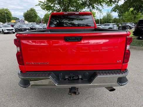 Used 2025 Chevrolet Silverado 2500 LT w/ Convenience Package AWD/4WD image 4