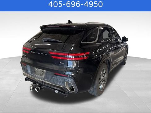 Used 2023 Genesis GV70 2.5T w/ Advanced Package AWD/4WD image 3