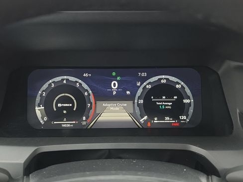 Used 2025 Toyota Tacoma TRD Off-Road AWD/4WD image 11