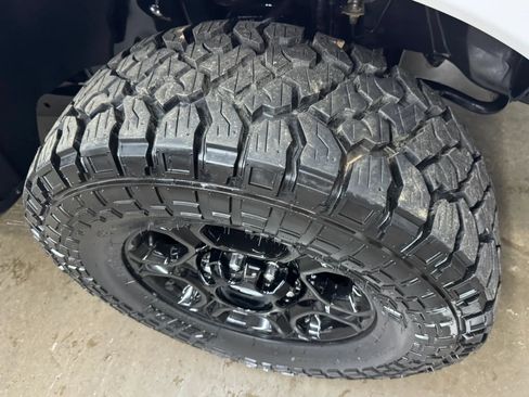 Used 2022 Ford F250 XLT AWD/4WD image 9