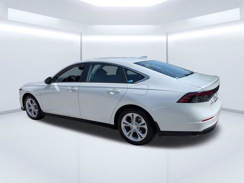 Certified 2025 Honda Accord LX image 6