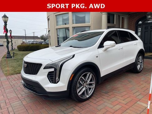 Used 2020 Cadillac XT4 Sport image 1