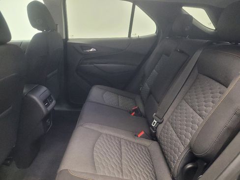 Used 2019 Chevrolet Equinox LT FWD image 18