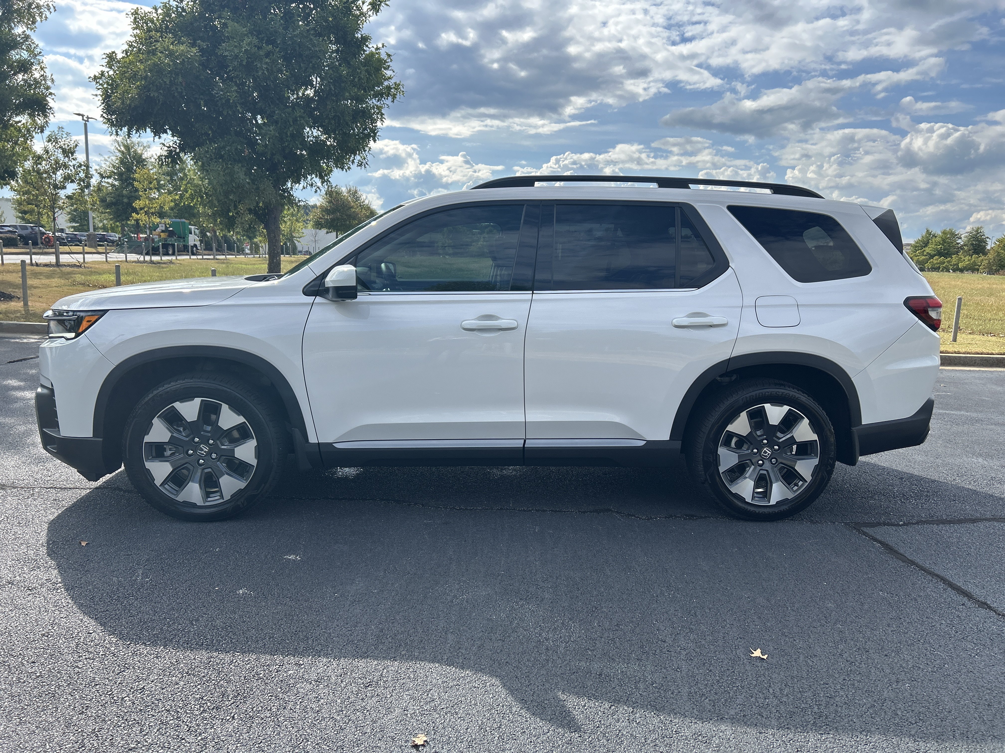 Certified 2026 Honda Pilot Elite image 6