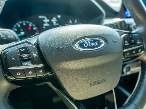Used 2022 Ford Escape SE w/ Convenience Package FWD image 30
