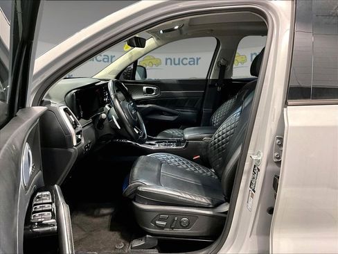 Used 2023 Kia Sorento SX AWD/4WD image 12