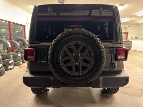 New 2026 Jeep Wrangler Unlimited Sport AWD/4WD image 20