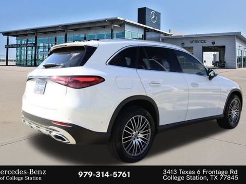 Certified 2025 Mercedes-Benz GLC 300 image 7