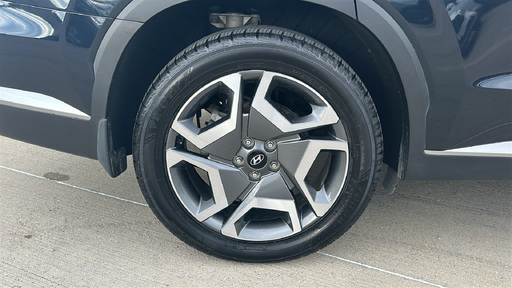 Used 2024 Hyundai Palisade SEL w/ Premium Package FWD image 17