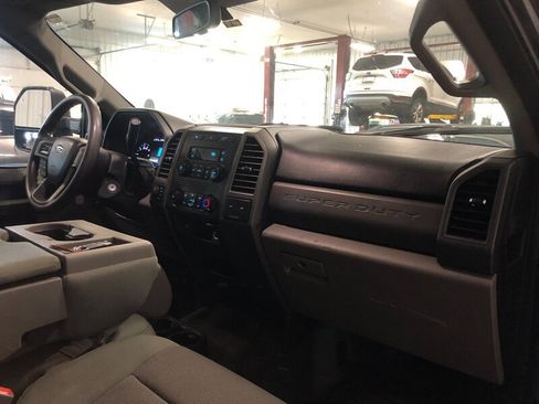 Used 2019 Ford F350 XL w/ Power Equipment Group image 19