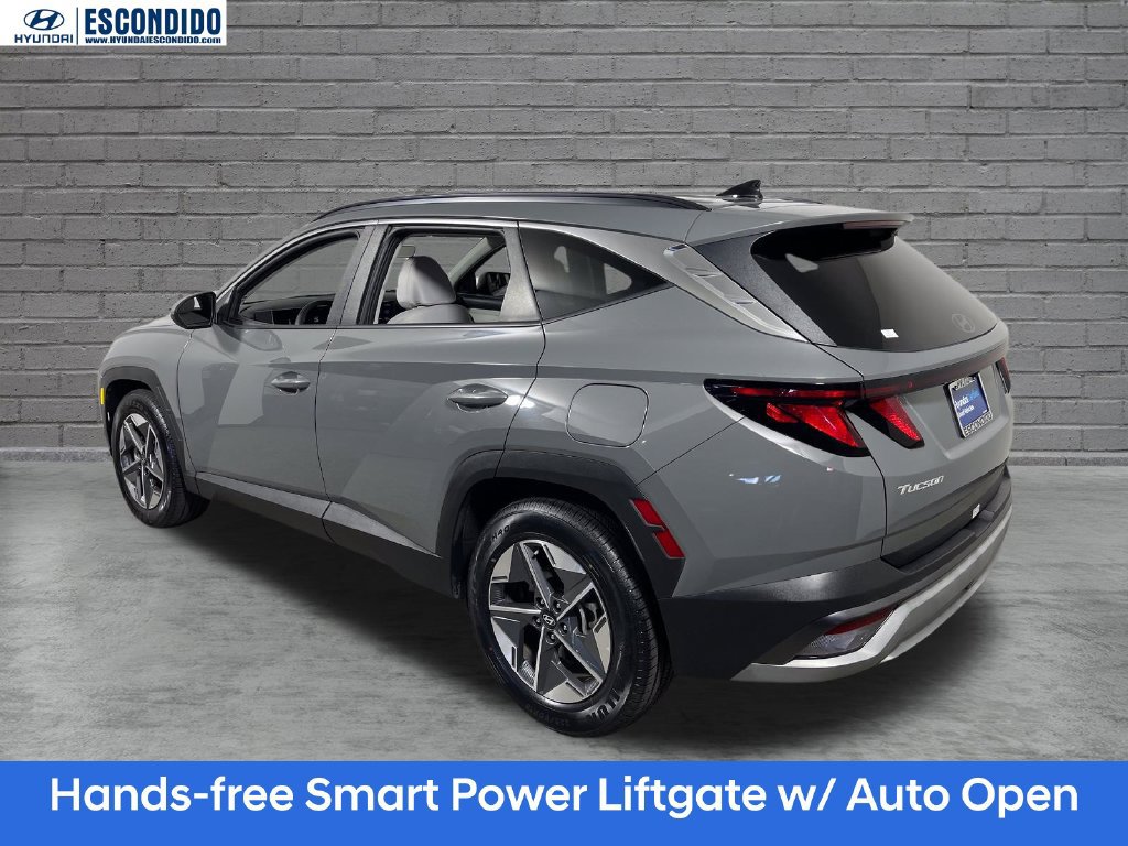 Certified 2025 Hyundai Tucson SEL FWD image 6