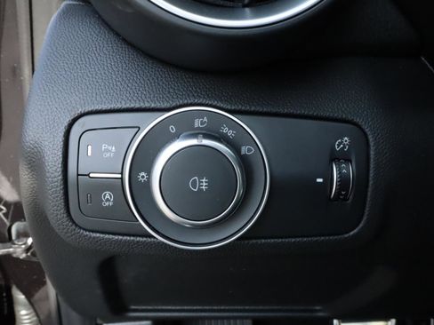 New 2025 Alfa Romeo Giulia w/ Veloce Package Rwd image 15