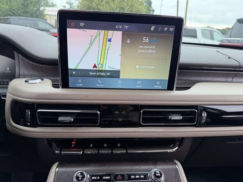 Certified 2023 Lincoln Aviator Reserve w/ Elements Package Plus AWD/4WD image 24