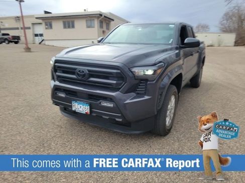 Used 2024 Toyota Tacoma SR5 image 2