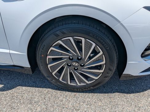New 2025 Hyundai Sonata SEL FWD image 10