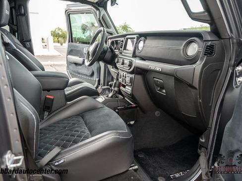 Used 2019 Jeep Wrangler Unlimited Sport S AWD/4WD image 26