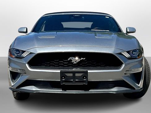 Used 2022 Ford Mustang Premium image 3