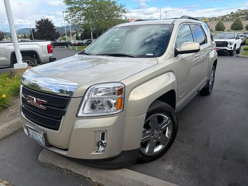 Used 2012 GMC Terrain SLE w/ Convenience Package AWD/4WD image 2