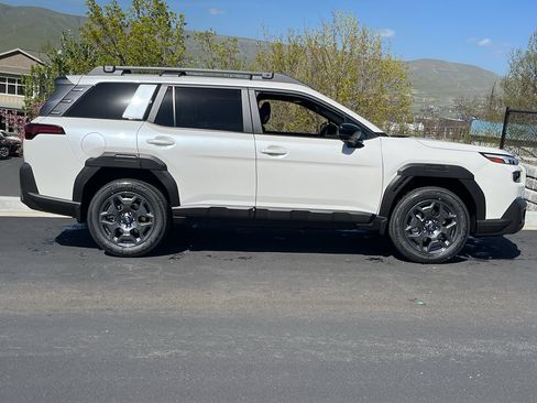 New 2026 Subaru Outback Premium image 2