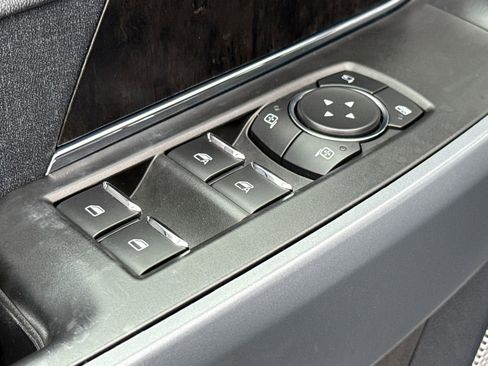 Used 2022 Ford F150 Lariat w/ Equipment Group 501A Mid image 20