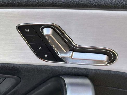 Used 2025 Mercedes-Benz CLA 250 4MATIC image 7