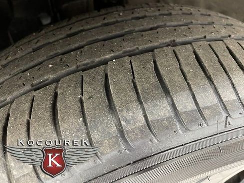 Used 2023 Subaru Ascent Onyx Edition Limited AWD/4WD image 8