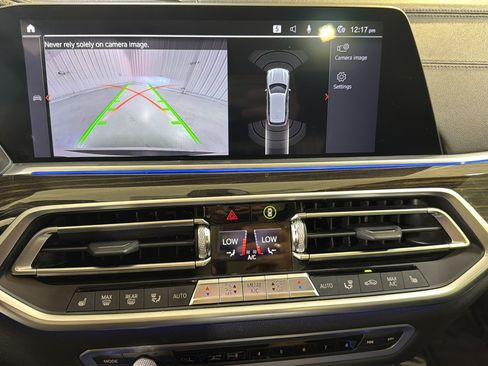 Used 2019 BMW X5 xDrive40i w/ Premium Package 2 AWD/4WD image 15