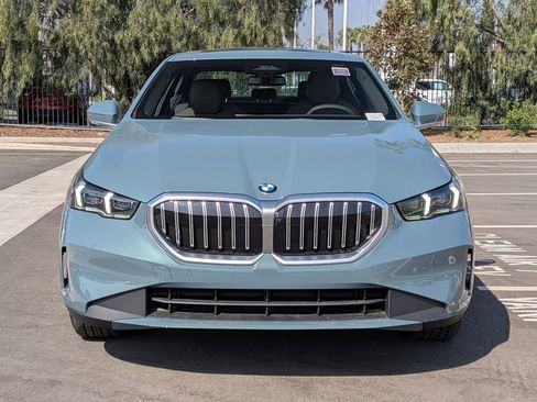 New 2026 BMW 530i image 4