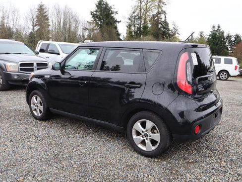Used 2019 Kia Soul w/ Convenience Package image 3