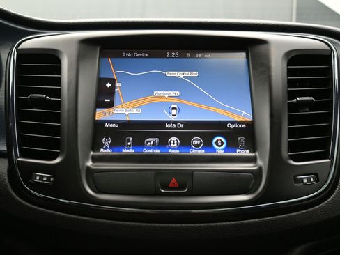 Used 2015 Chrysler 200 S w/ Navigation & Sound Group I image 30