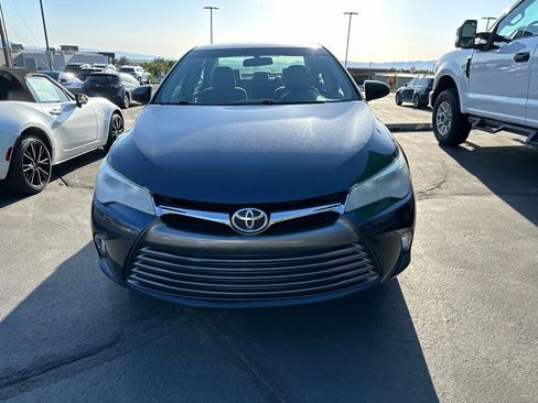 Used 2017 Toyota Camry LE FWD image 2