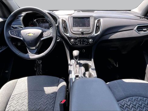 Used 2024 Chevrolet Equinox LT w/ LPO, Floor Liner Package FWD image 15