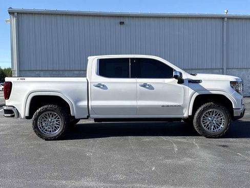 Used 2024 GMC Sierra 1500 SLT w/ SLT Premium Plus Package image 36