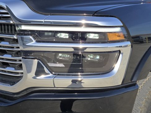 New 2026 RAM 2500 Limited image 7