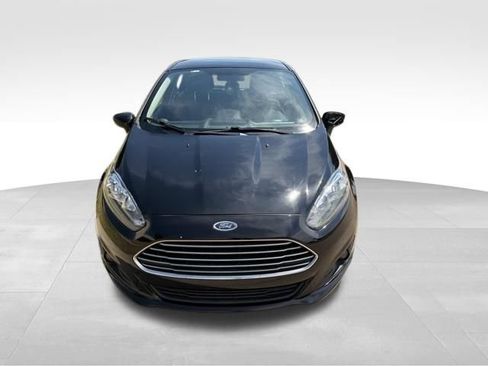 Used 2019 Ford Fiesta SE w/ Equipment Group 201A FWD image 9