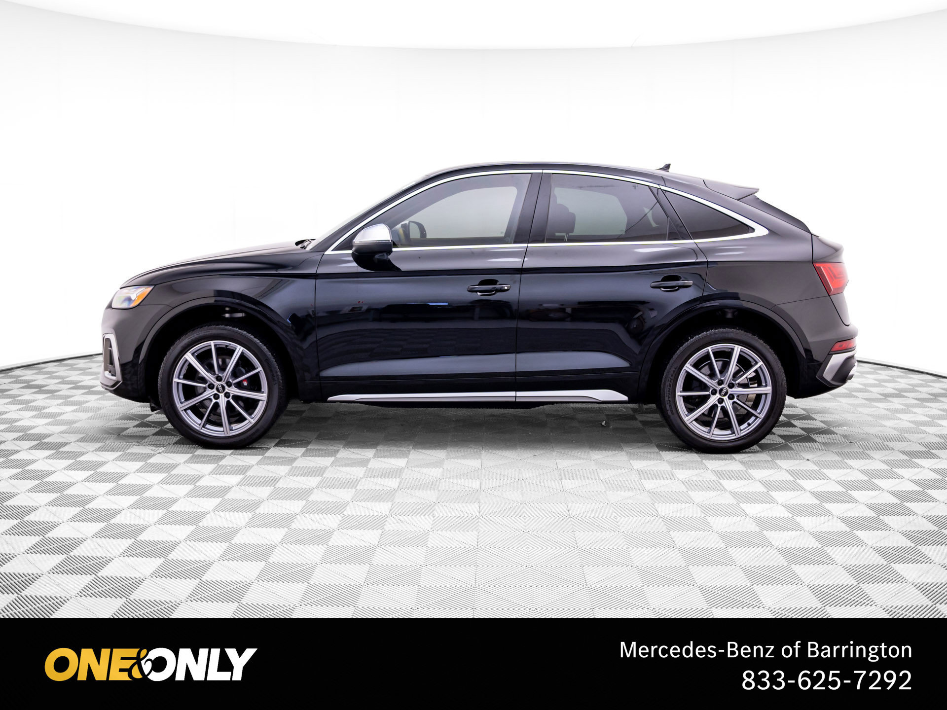 Used 2022 Audi SQ5 Premium Plus w/ Premium Plus Package AWD/4WD image 2