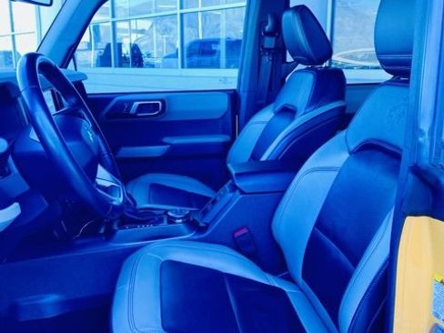 Used 2022 Ford Bronco Wildtrak image 8