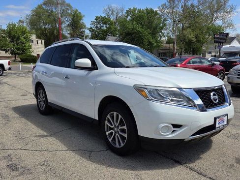 Used 2014 Nissan Pathfinder SV AWD/4WD image 3