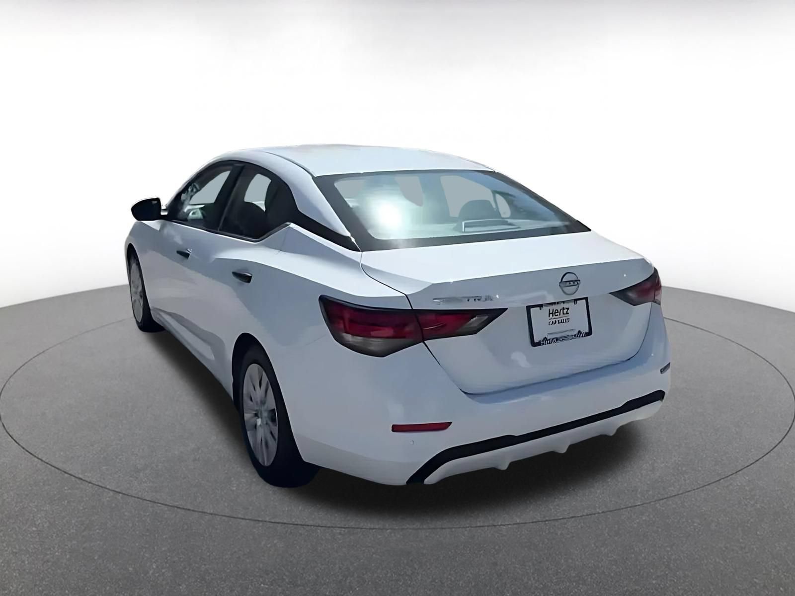 Used 2025 Nissan Sentra S FWD image 12