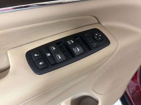 Used 2017 Jeep Grand Cherokee Limited RWD image 27