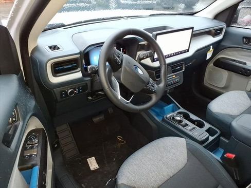 New 2025 Ford Maverick XLT w/ XLT Luxury Package image 20