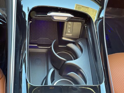 New 2026 Mercedes-Benz GLC 300 4MATIC image 32