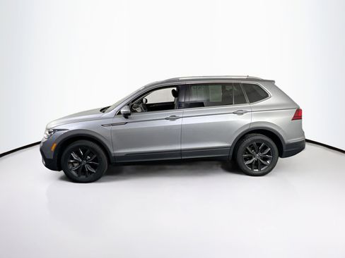 Used 2022 Volkswagen Tiguan SE AWD/4WD image 8