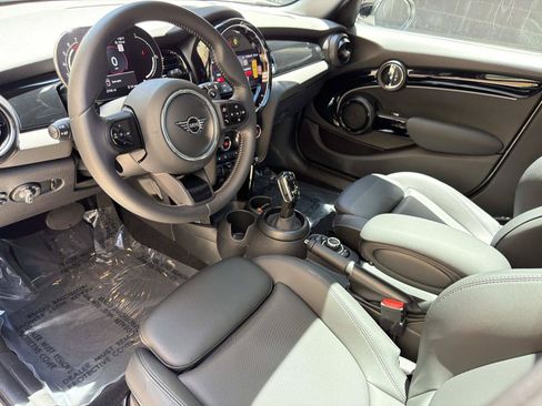 Certified 2023 MINI Cooper S FWD image 13