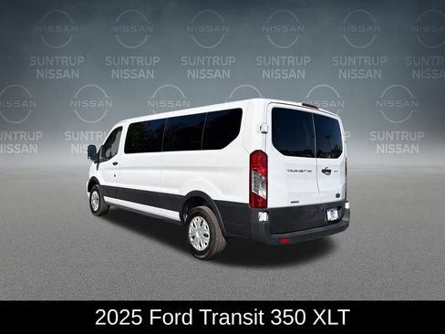 Used 2025 Ford Transit 350 XLT RWD image 3