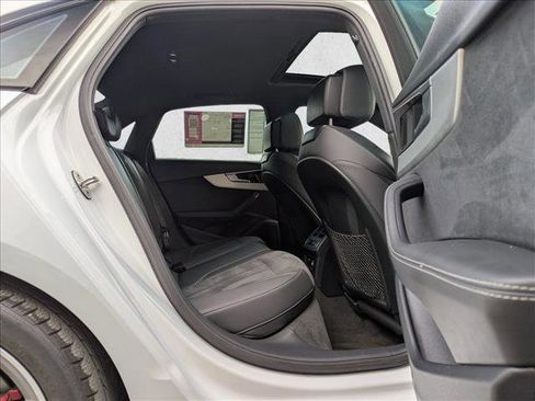 Used 2022 Audi A4 2.0T Prestige image 22