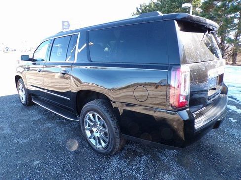 Used 2016 GMC Yukon XL Denali w/ Open Road Package image 3