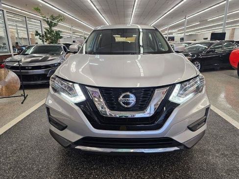 Used 2020 Nissan Rogue S AWD/4WD image 3