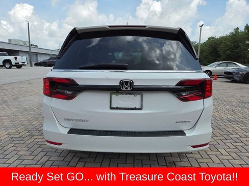 Used 2024 Honda Odyssey Sport image 11